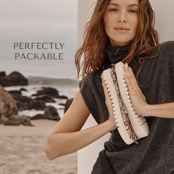 Vionic women's uptown black multi lth