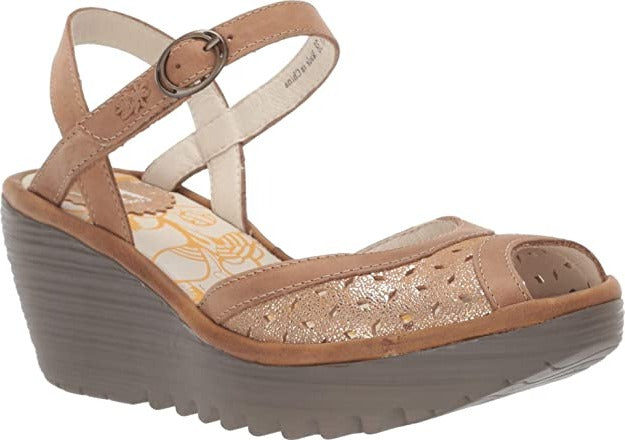 YOMO LUNA CAMEL Fly London Women s Yumo in Cool Luna Camel