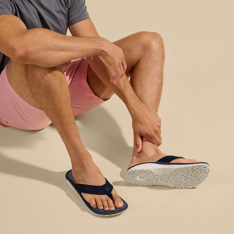 olukai men's ohana deep blue