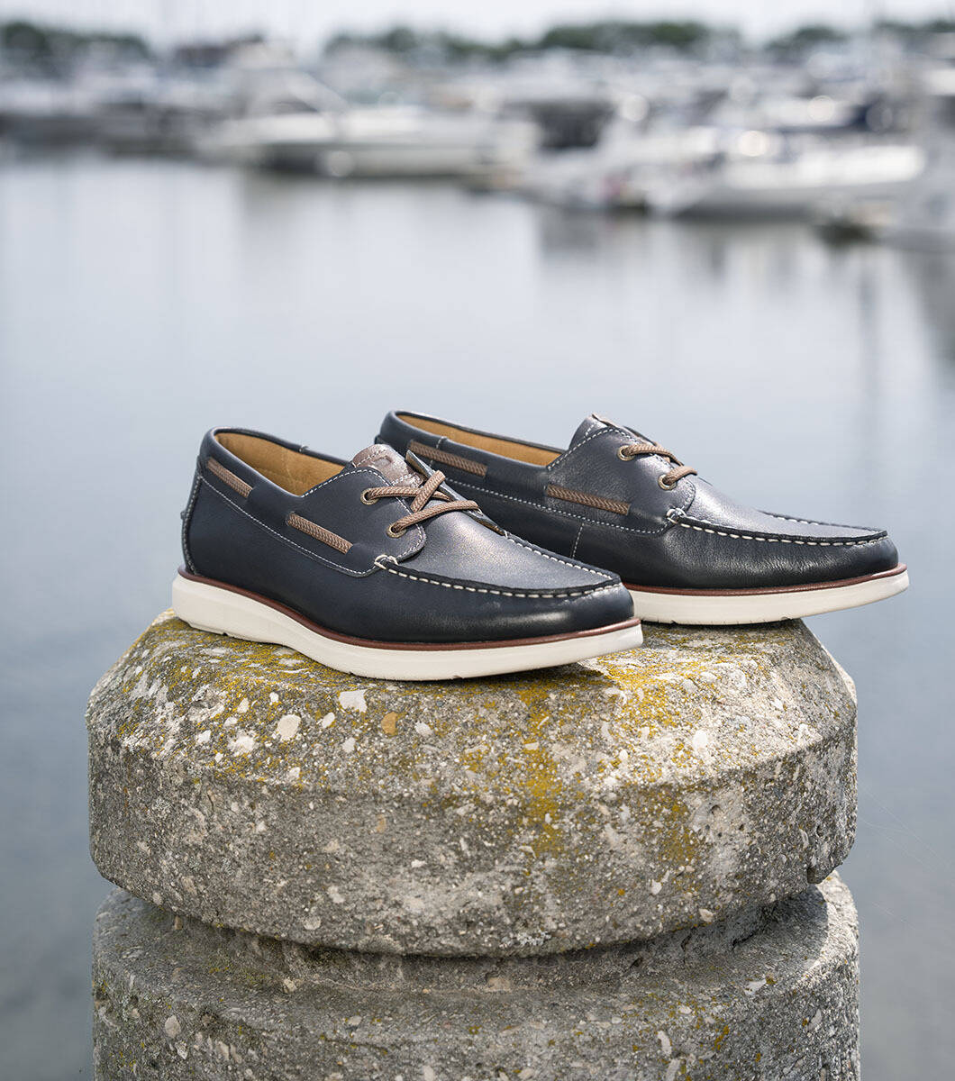 florsheim men's tropics navy