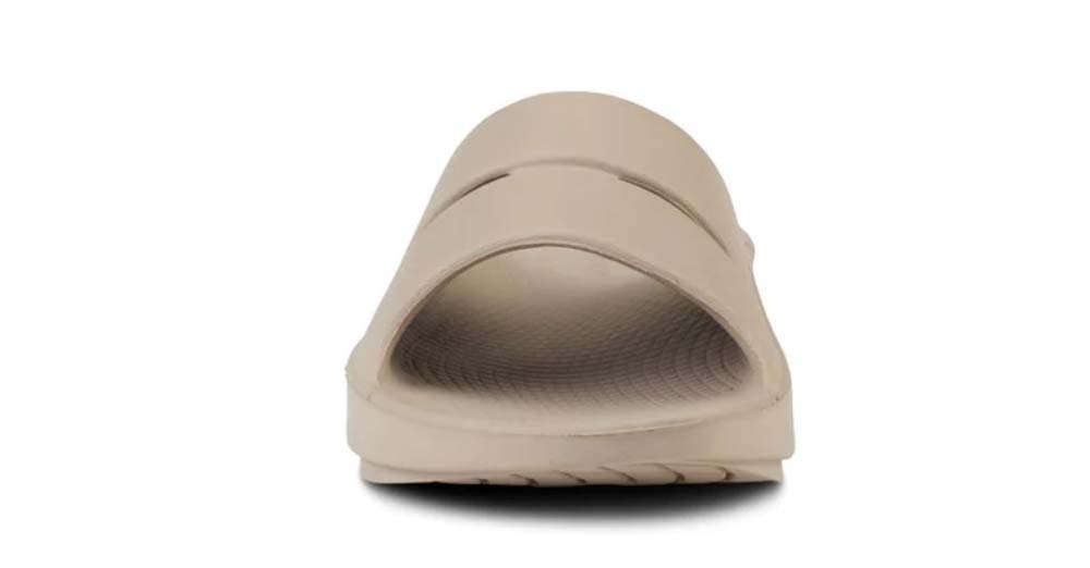 oofos men's ooahh nomad slide beige