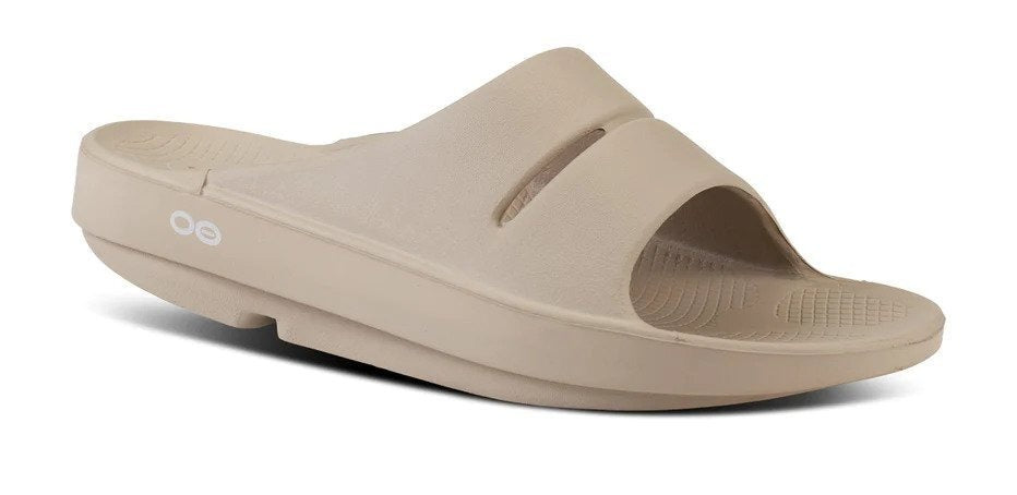 oofos men's ooahh nomad slide beige