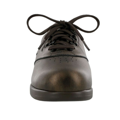 Free Time Bronze Sneakers