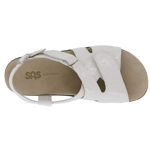 Vanilla Huggy Cross Strap Sandal