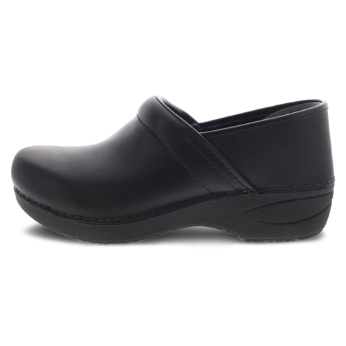 Dansko Women's XP 2.0 Waterproof Clogs - Black Pull Up
