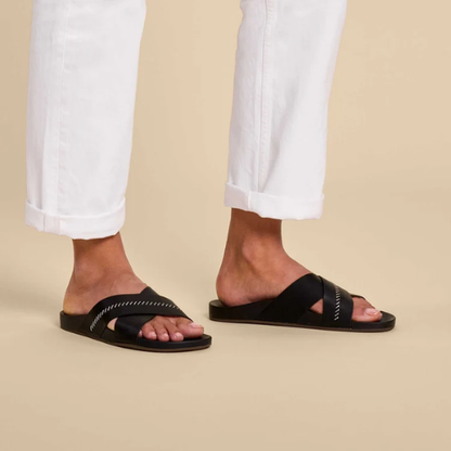 OluKai Women’s Kipe'a 'Olu Black