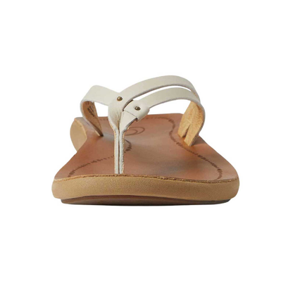 OluKai Women’s Kapehe Luana Taupe