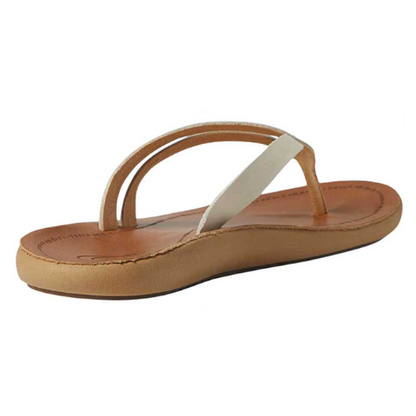 OluKai Women’s Kapehe Luana Taupe
