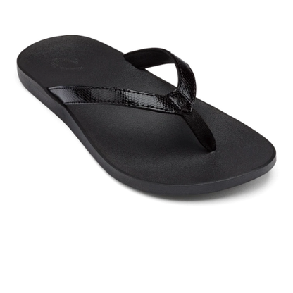 OluKai Women's Puawe Sandal - Black