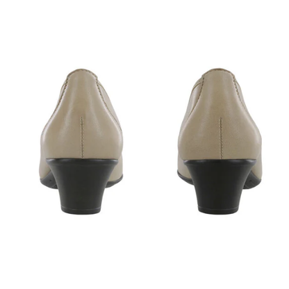 Milano Crema Heeled Pumps