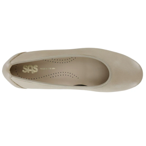 Milano Crema Heeled Pumps