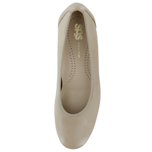 Milano Crema Heeled Pumps