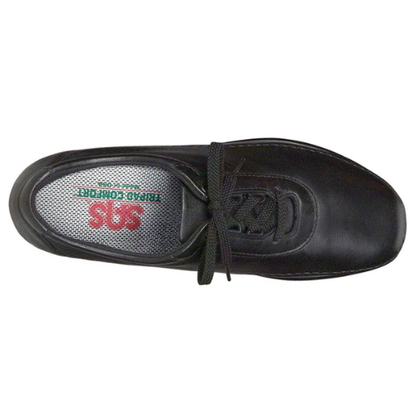 Traveler Black Sneakers