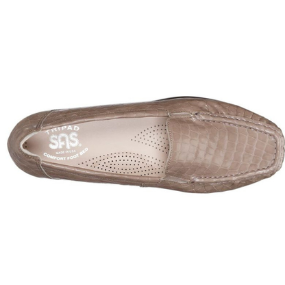 Joy Slip On Tuape Loafer