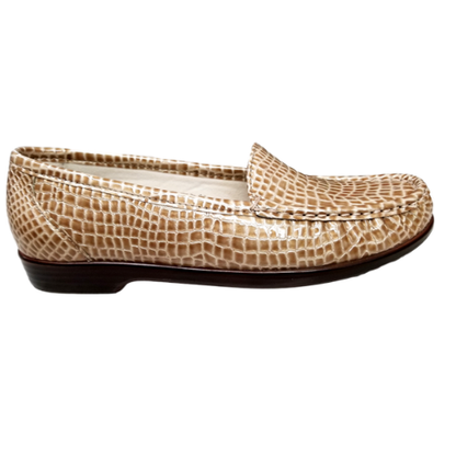 Simplify Beige Croc Loafer Shoes