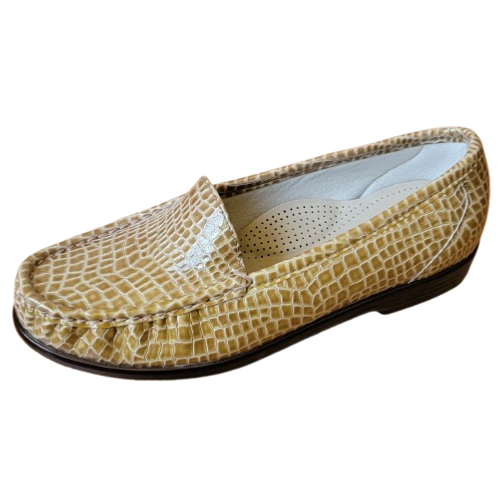 Simplify Beige Croc Loafer Shoes