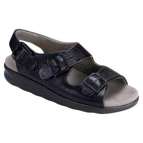 Relaxed Extra Wide Black Sandals