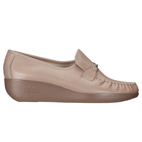 Magical Slip On Crema Loafers