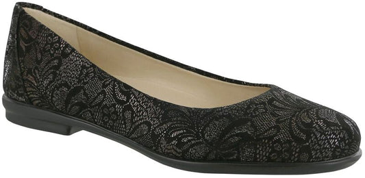 SCENIC BLACK LACE | Scenic Ballet Flat Brocade-Black Patent at Brandy Shoes Made in USA